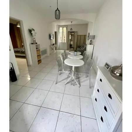 Joli F2 Emplacement Apartment *